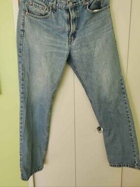 Levis Slim Fit Jeans